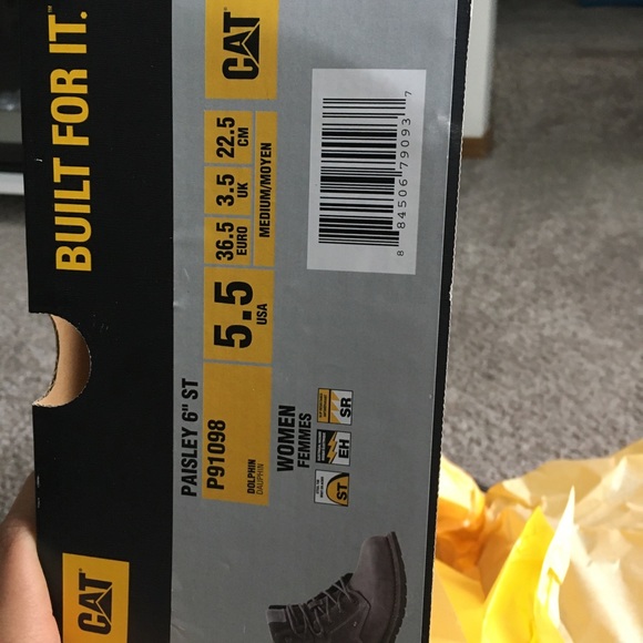 Caterpillar women’s steel toes - Picture 10 of 12